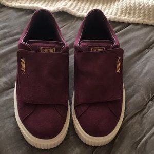 Velcro strap suede Puma sneakers